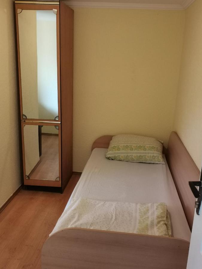 Sobe Dale Lägenhet Subotica Exteriör bild